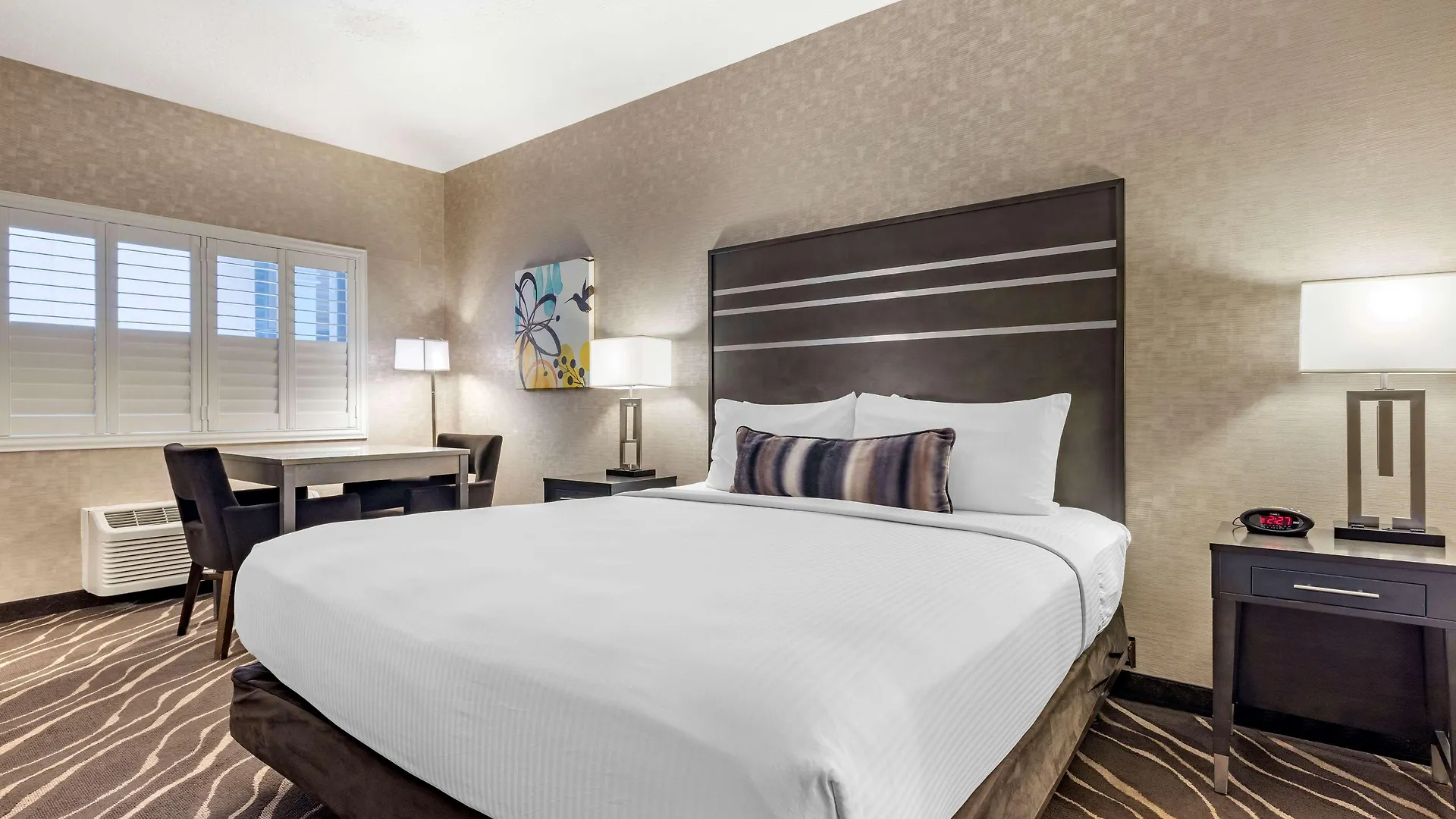 אנהיים Best Western Plus Park Place Inn - Mini Suites